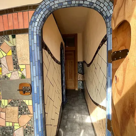 Homeplanet Hostel-3